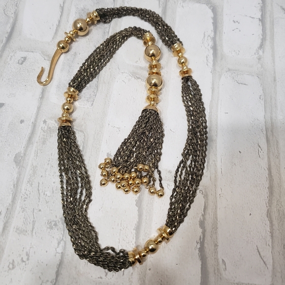 STELLA & DOT BIANCA TASSEL NECKLACE - RETIRED - Picture 3 of 10